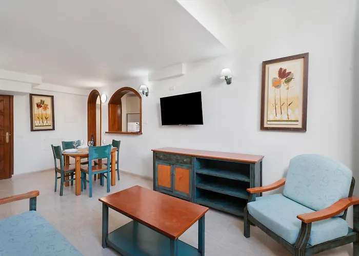 Appartement Flores 1g *